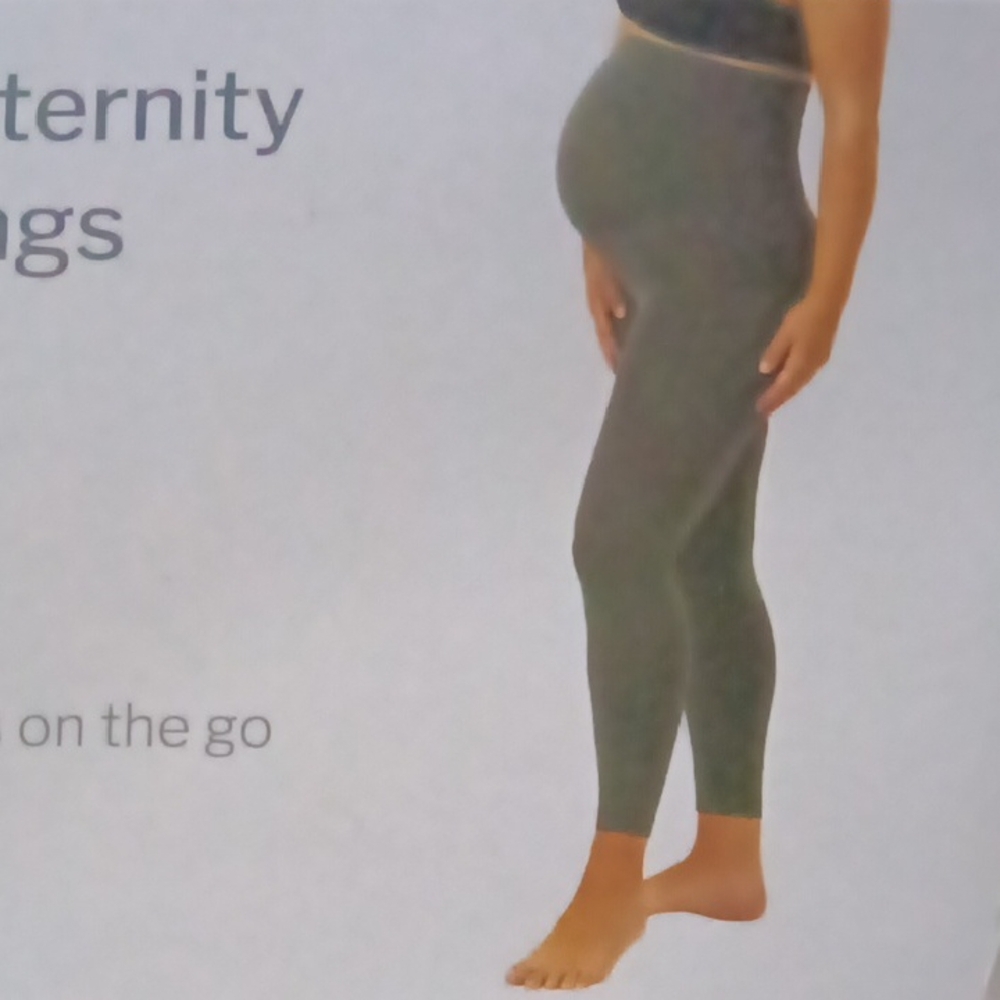 Destination Maternity Black Cropped Pants - Picture 5 of 15